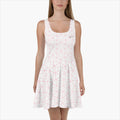 SUCCESS WIRE Signature Pleasantly Pink All-over Geometric Pattern Skater