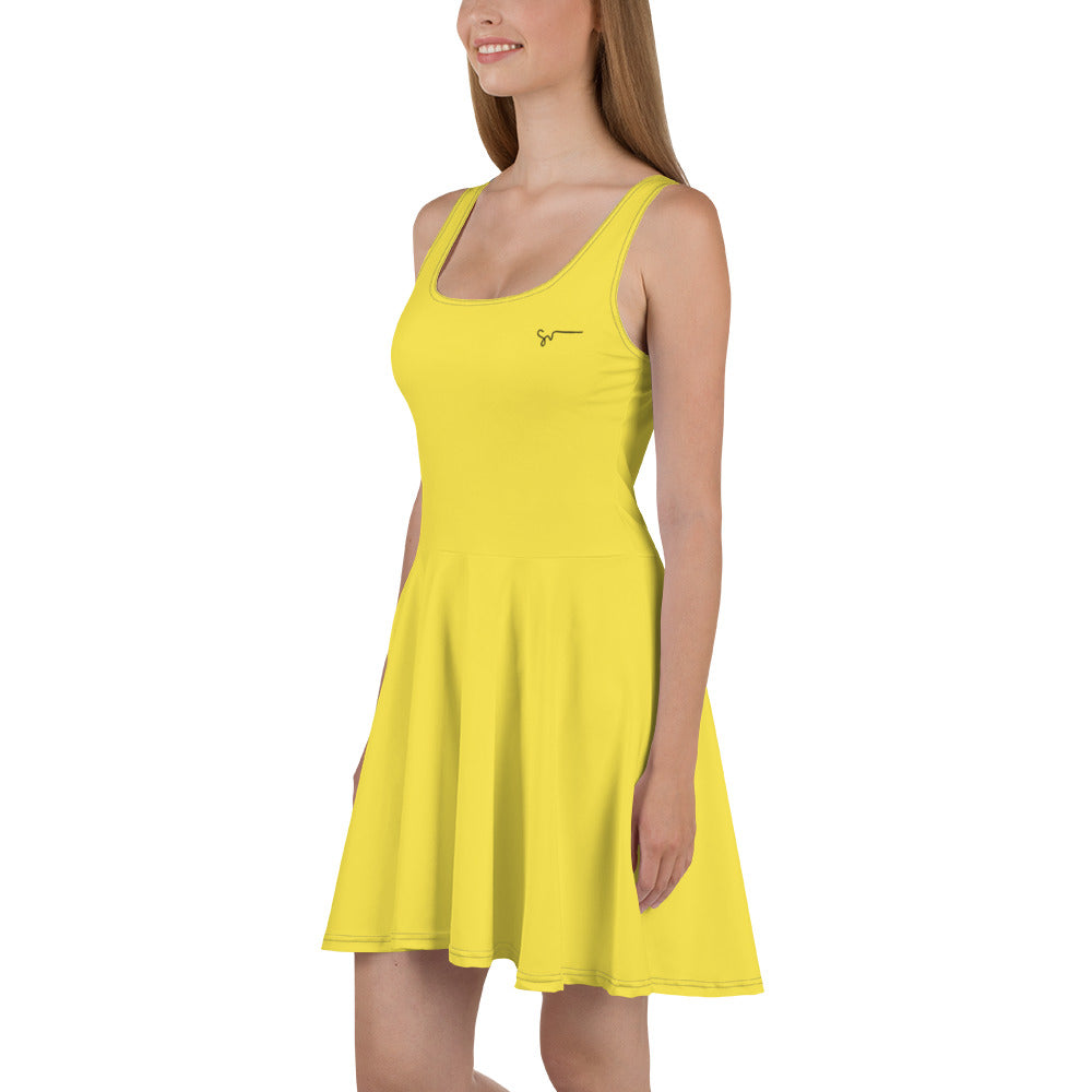 SUCCESS WIRE Signature Paris Daisy Yellow Skater