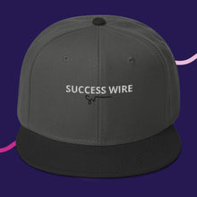 Load image into Gallery viewer, SUCCESS WIRE White w/ Black Signature Logo High-profile Snapback Hat for Men
