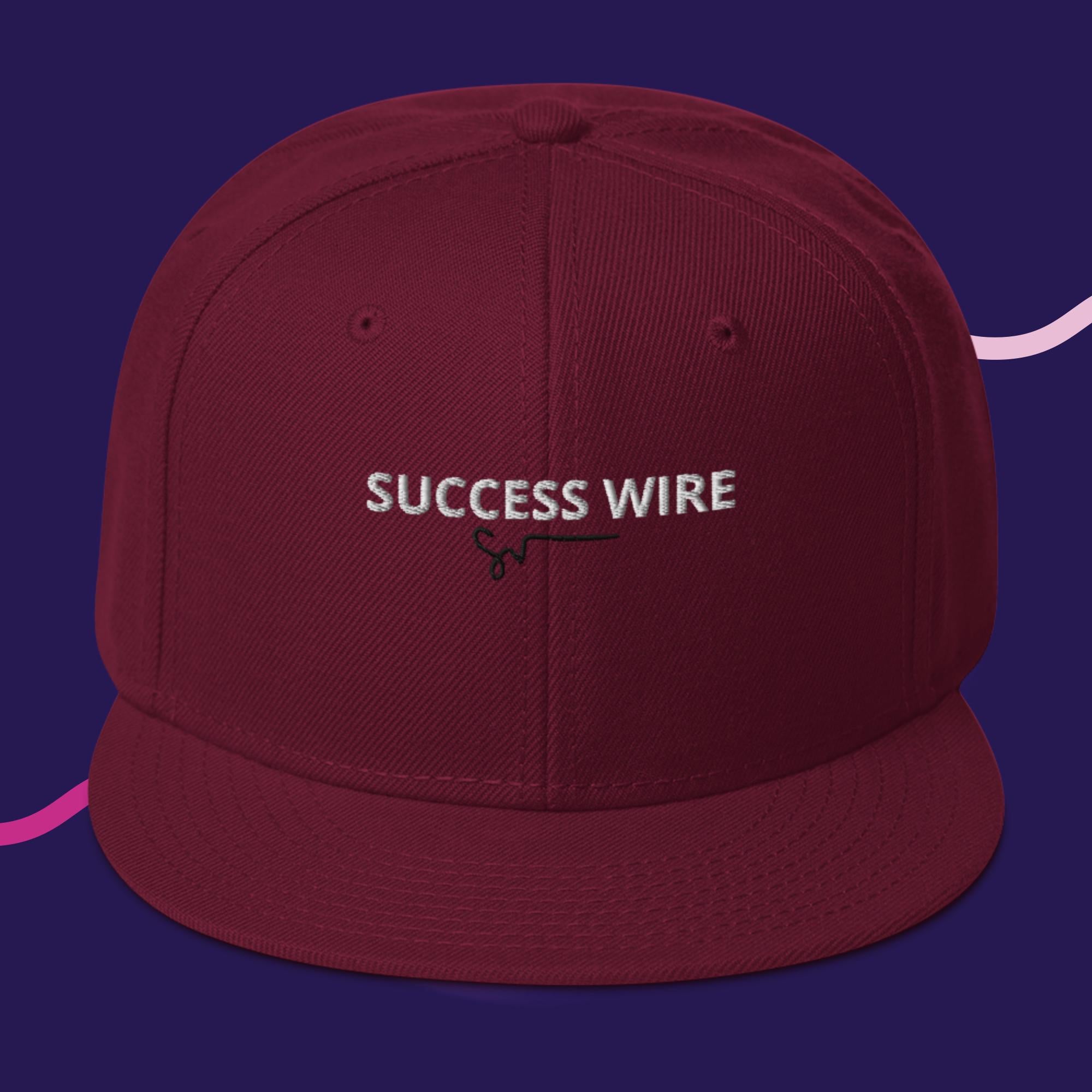 SUCCESS WIRE White w/ Black Signature Logo High-profile Snapback Hat for Men
