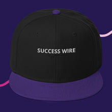 Load image into Gallery viewer, SUCCESS WIRE White w/ Black Signature Logo High-profile Snapback Hat for Men
